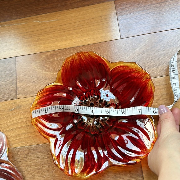 Pier 1 Imports Set of Floral Glass Plates - Picture 5 of 13